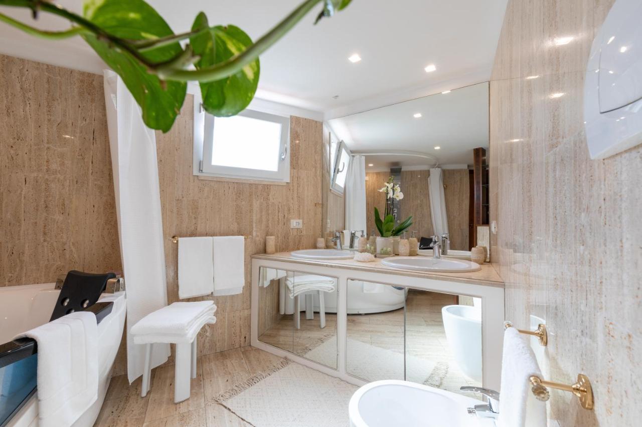Ferienwohnung Atticus Forum Romanum Luxury Penthouse Exterior foto