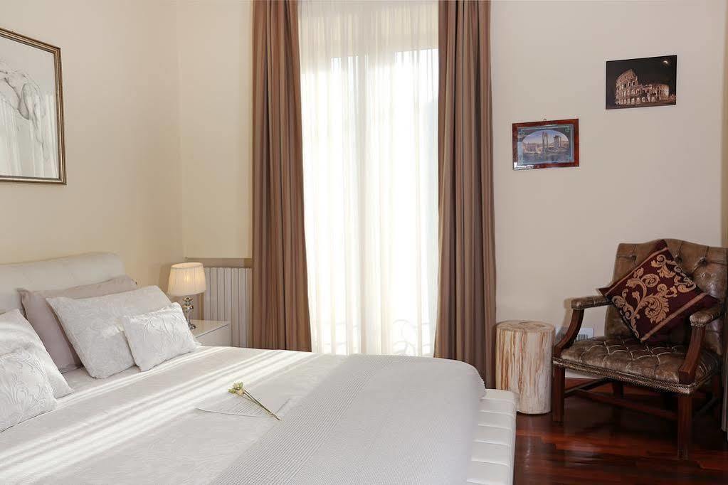 Ferienwohnung Atticus Forum Romanum Luxury Penthouse Exterior foto